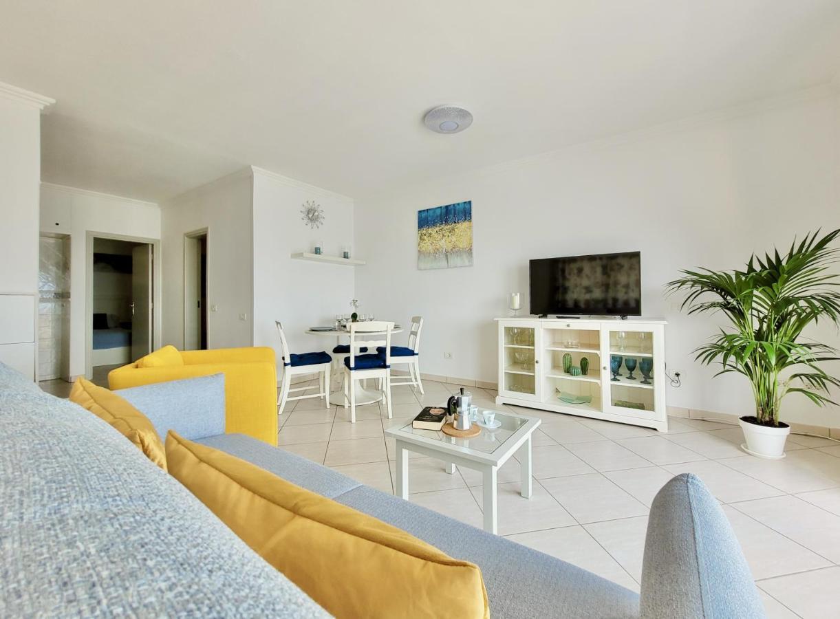 Апартаменты Blue Coast Bellavista Пуэрто-де-ла-Крус Экстерьер фото