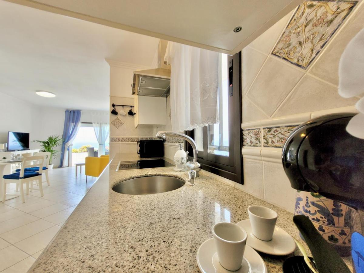 Апартаменты Blue Coast Bellavista Пуэрто-де-ла-Крус Экстерьер фото